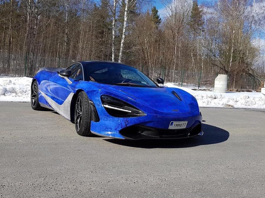  McLaren 720S Marble Blue by WrapStyle 2018 года  (фото 2 из 3)